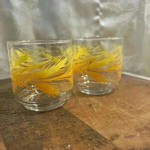 Vintage Set of  2 Libbey Golden Wheat Drinking Glasses
